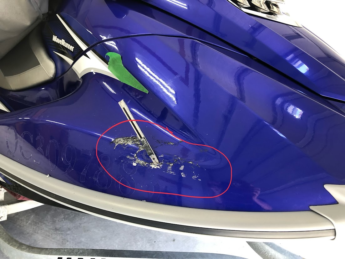 Coque avant traitement NanoXcel — gel coat terne et oxydé, Finition Marine